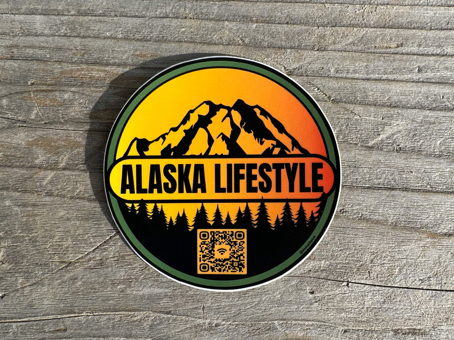 Alaska Lifestyle Vinyl Sticker - 3x3" Circle